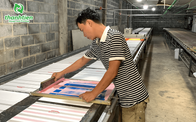 don-vi-dat-in-si-le-bao-bi-tai-hue-san-xuat-theo-yeu-cau