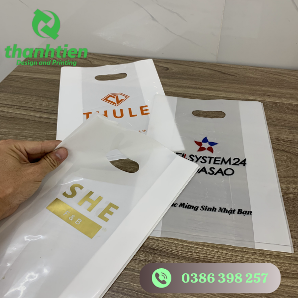 tui-hat-xoia-trang-sua-in-logo