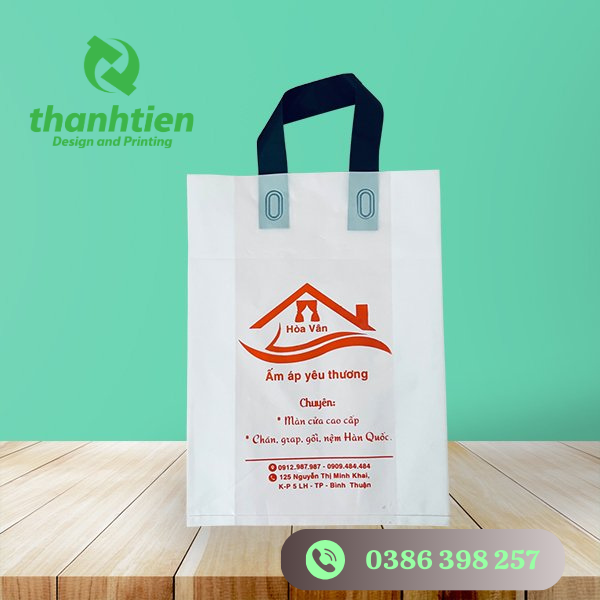 tui-quai-xach-hd-duoc-ua-chuong