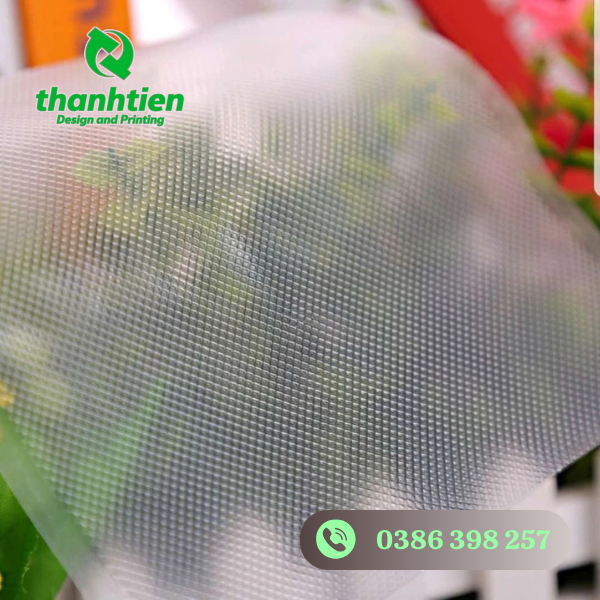 tui-2-mat-nham-hut-chan-khong-mau-trang-mo-duc