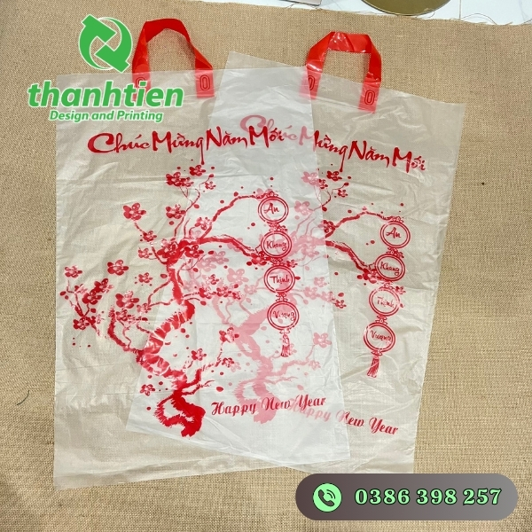 tui-quai-ep-dung-qua-tang-le-tet