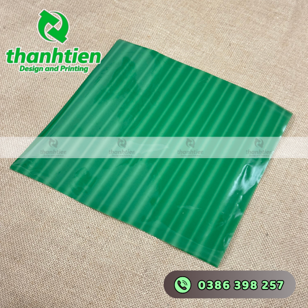 mua-la-chuoi-bang-nhua-chat-luong-gia-re-tai-in-bao-bi-gia-re-thanh-tien