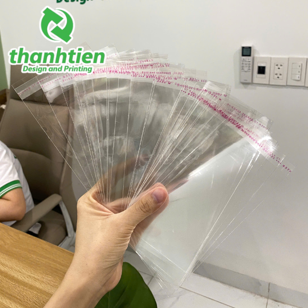 tui-opp-dan-mieng-trong-suot