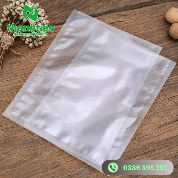 tui-hit-chan-khong-2-mat-trong-suot